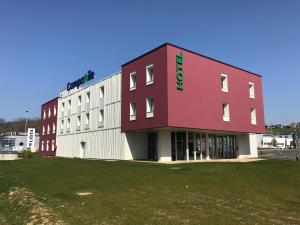 Budova, kde se hotel nachází