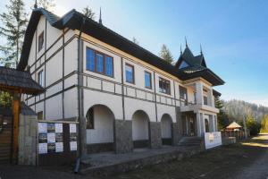 Budova, kde se penzion – hostinec nachází