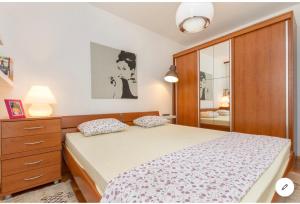Posteľ alebo postele v izbe v ubytovaní Magnolia Suite
