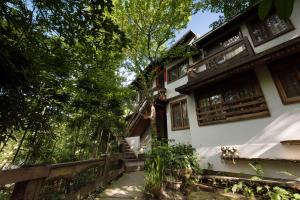 Budova, kde se bed and breakfast nachází