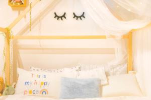 Letto o letti in una camera di 一棟貸切宿, HARMONIA東京小岩 6名max,wifi有,秋葉原16分新宿33分,ディズニー電車48分, 駐車場ありません