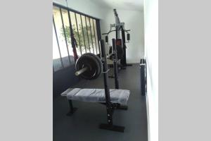 Fitnesscentret og/eller fitnessfaciliteterne på Gîte de charme 4 étoiles - Campagne