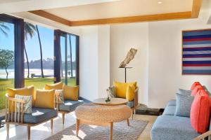 Гостиная зона в Avani Kalutara Resort