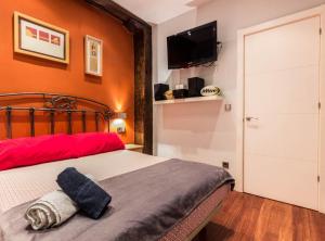 Posteľ alebo postele v izbe v ubytovaní Casa txema tu casa en Bilbao