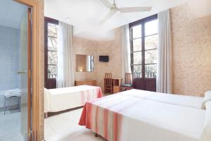 Fotografie z fotogalerie ubytování HOTEL FORNOS - Barcelona v destinaci Barcelona