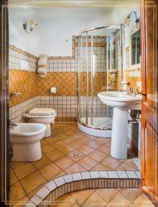 Koupelna v ubytování B&b La Giara + 37 fotografií