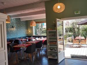 Εστιατόριο ή άλλο μέρος για φαγητό στο Hôtel Restaurant Notre Dame