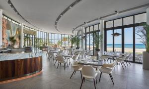 Restaurace v ubytování Four Seasons Resort Los Cabos