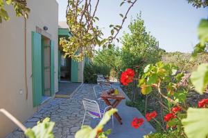 Zahrada ubytování Anemohadi Apartments + 7 fotografií