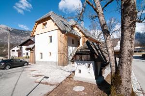 Nespecifikovaný výhled na hory nebo výhled na hory při pohledu z apartmánu