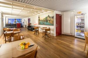 Hotel Roter Ochsen italokat is kínál