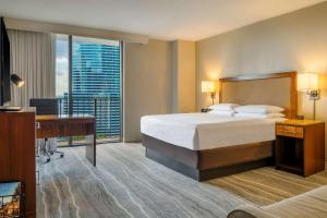 Postel nebo postele na pokoji v ubytování Hyatt Regency Miami