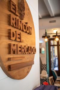 Certifikát, hodnocení, plakát nebo jiný dokument vystavený v ubytování MYR Plaza Mercado & Spa