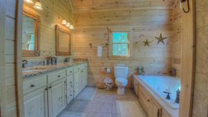 Billede fra billedgalleriet på All Decked Out i Blue Ridge