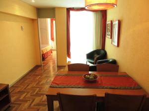 King David Flat Hotel - Argentina的休息区