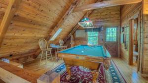 Piljardilaud majutusasutuses Eagles Nest