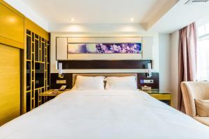 Lavande Hotel Foshan Shunde Ronggui 객실 침대
