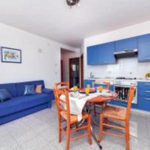 Кухня или мини-кухня в Apartment Villa Lidija
