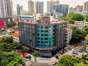 Galeriebild der Unterkunft Lavande Hotels·Zhuhai Qinglv Middle Road Opera House in Zhuhai