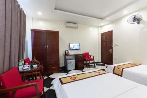 Gallery image of Titanic 2 Hotel in Hanoi