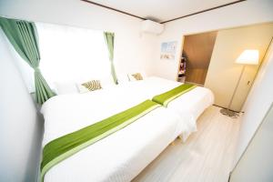 Легло или легла в стая в Higashiomi Large House