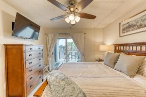 Ένα ή περισσότερα κρεβάτια σε δωμάτιο στο Emerald Isle