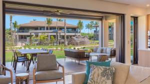Posezení v ubytování Maui Westside Presents - Luana garden Villa 8B