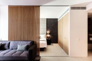 Posezení v ubytování SKYE Suites Sydney