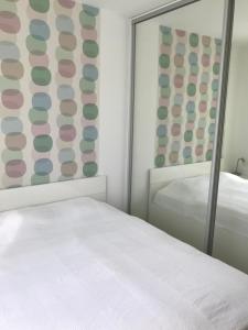 Posteľ alebo postele v izbe v ubytovaní Ádi apartman