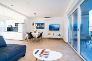 Kuchyň nebo kuchyňský kout v ubytování Apartment 'Holiday Above Dubrovnik'