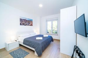 TV a/nebo společenská místnost v ubytování Apartment 'Holiday Above Dubrovnik'