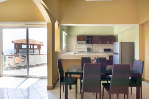Köök või kööginurk majutusasutuses Grand View Suites