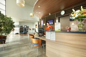 Vstupní hala nebo recepce v ubytování Suite-Home Orléans-Saran