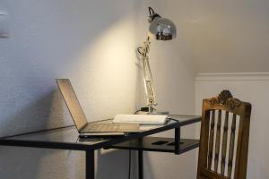 Photo de la galerie de l'établissement Spacious Beach and Golf Villa, à Charneca 22 autres photos