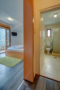 Koupelna v ubytování Hotel Galia