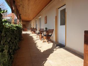 A patio or other outdoor area at Főnix Panzió