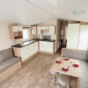 Gallery image of Camping De Binnenvaart Superior Chalet in Houthalen-Helchteren