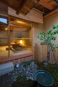 Katil atau katil-katil dalam bilik di Umenoki an Machiya House
