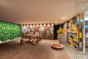 班加罗尔Hotel Avora Tree By Rivido Kempegowda Airport Road的相册照片