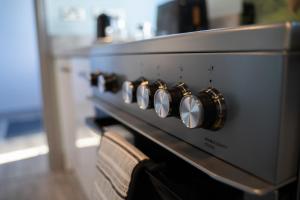 Kuchyň nebo kuchyňský kout v ubytování Host & Stay - Lavender Cottage