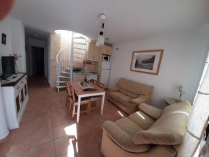 サアラ・デ・ロス・アトゥネスにあるAtico Con Vistas En Zahara Puebloのギャラリーの写真