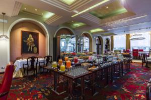 Nápoje v ubytování Country Club Lima Hotel – The Leading Hotels of the World