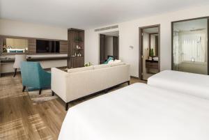 Uma cama ou camas num quarto em Minh Toan SAFI Ocean Hotel