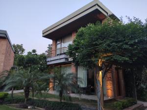 Giardino di Taj Damdama Lake Resort & Spa, Gurugram