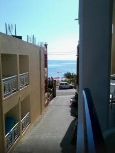 Uma vista do mar tirada do apart-hotel