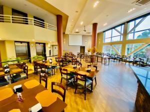 Restoran ili drugo mesto za obedovanje u objektu Lummina Barueri Alphaville
