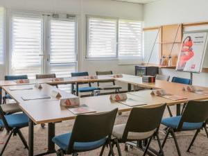 Poslovni prostori in/oz. konferenčna soba v nastanitvi ibis Nogent Sur Marne