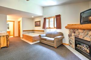 Gallery image of Cozy Townhome By Starved Rock State Park in Utica