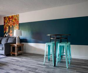 WanderJaunt - Azul - 1BR - Ocean Beach