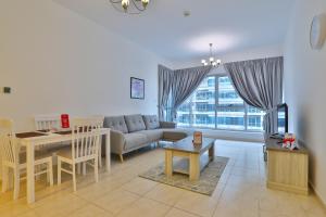 Gallery image of OYO 512 Home Skycourt Tower 1217, 1BHK in Dubai